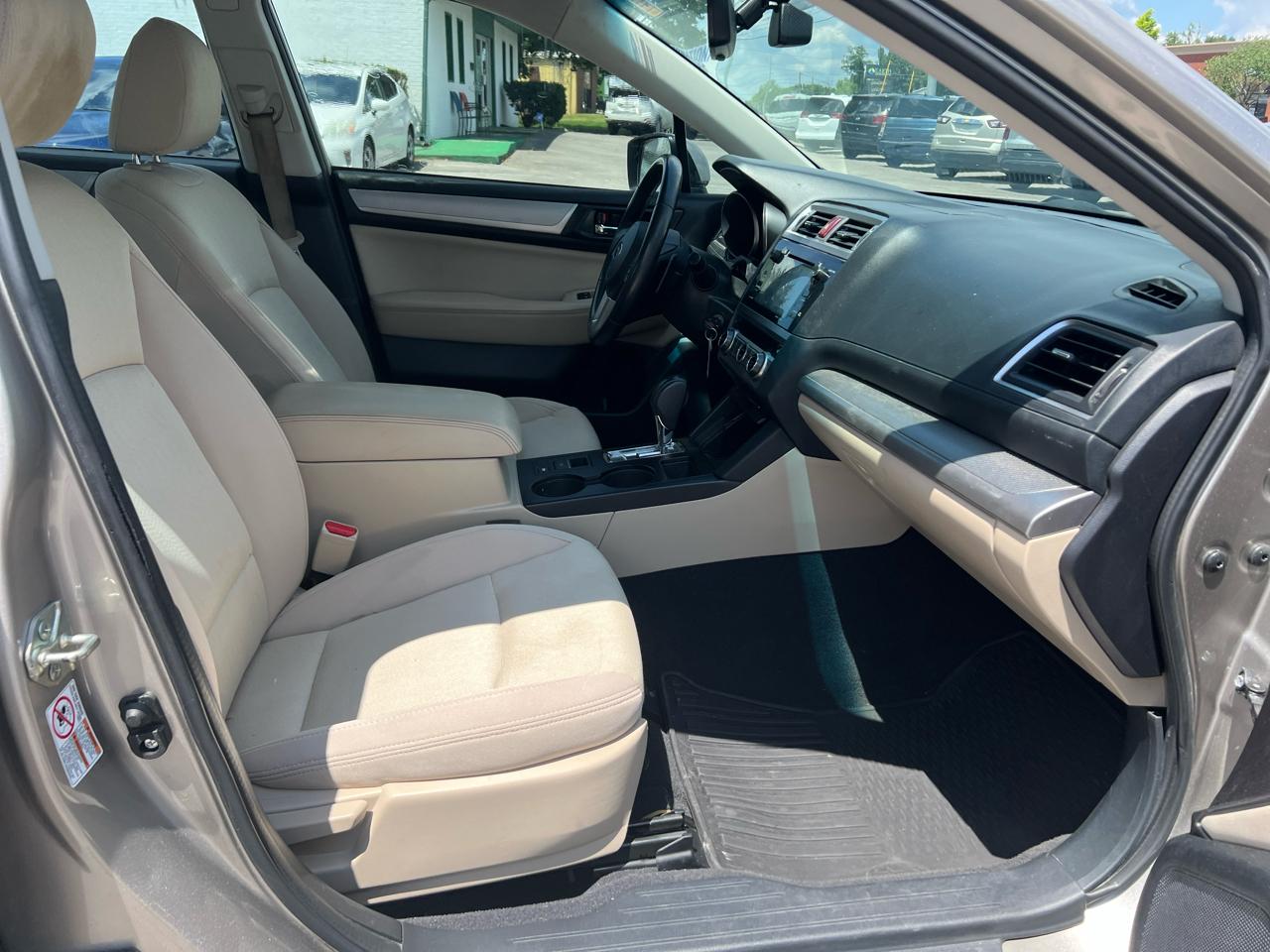 Subaru Legacy 2.5i Premium 2017