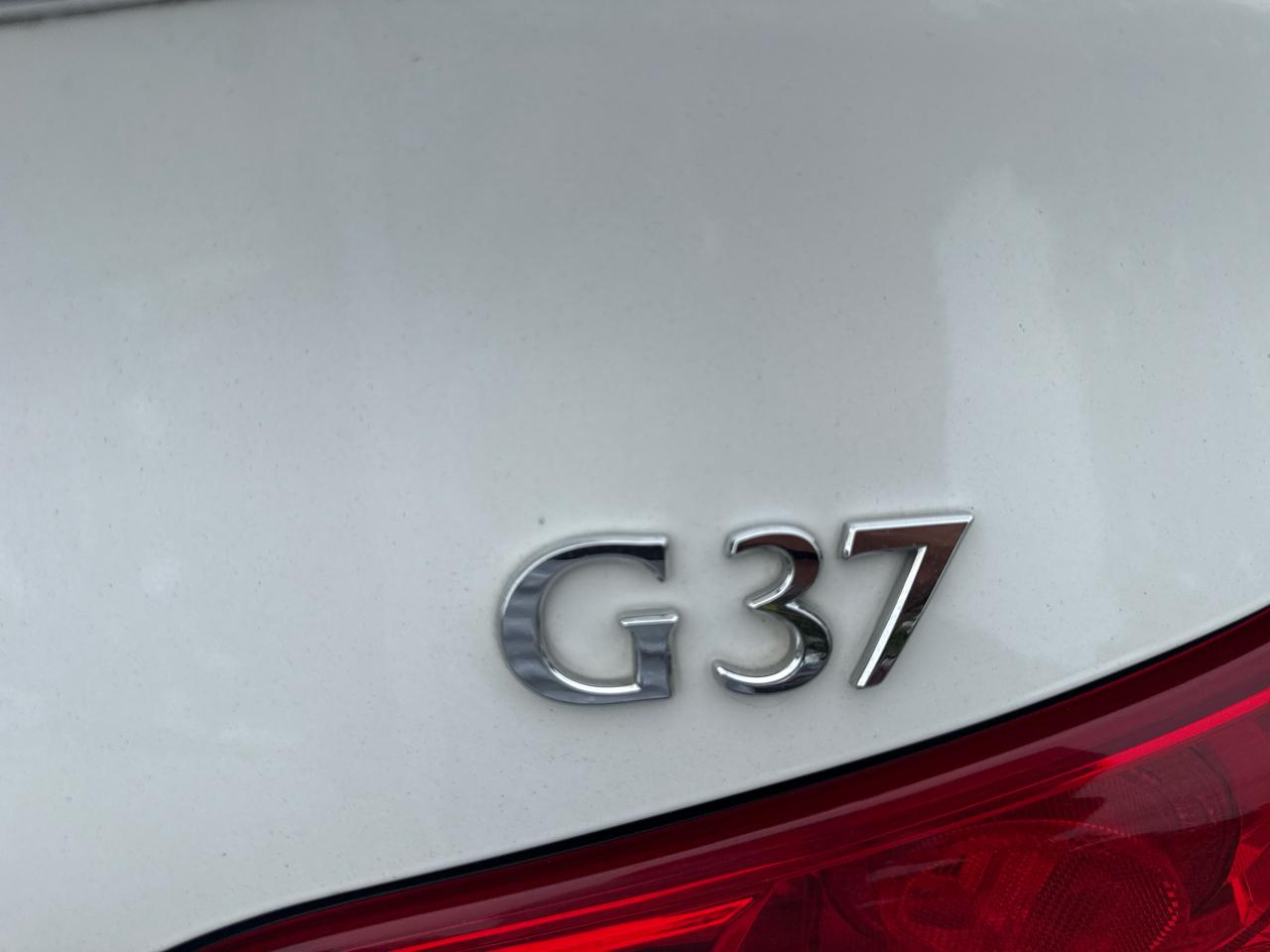 Infiniti G37 Convertible 2dr Base 2009