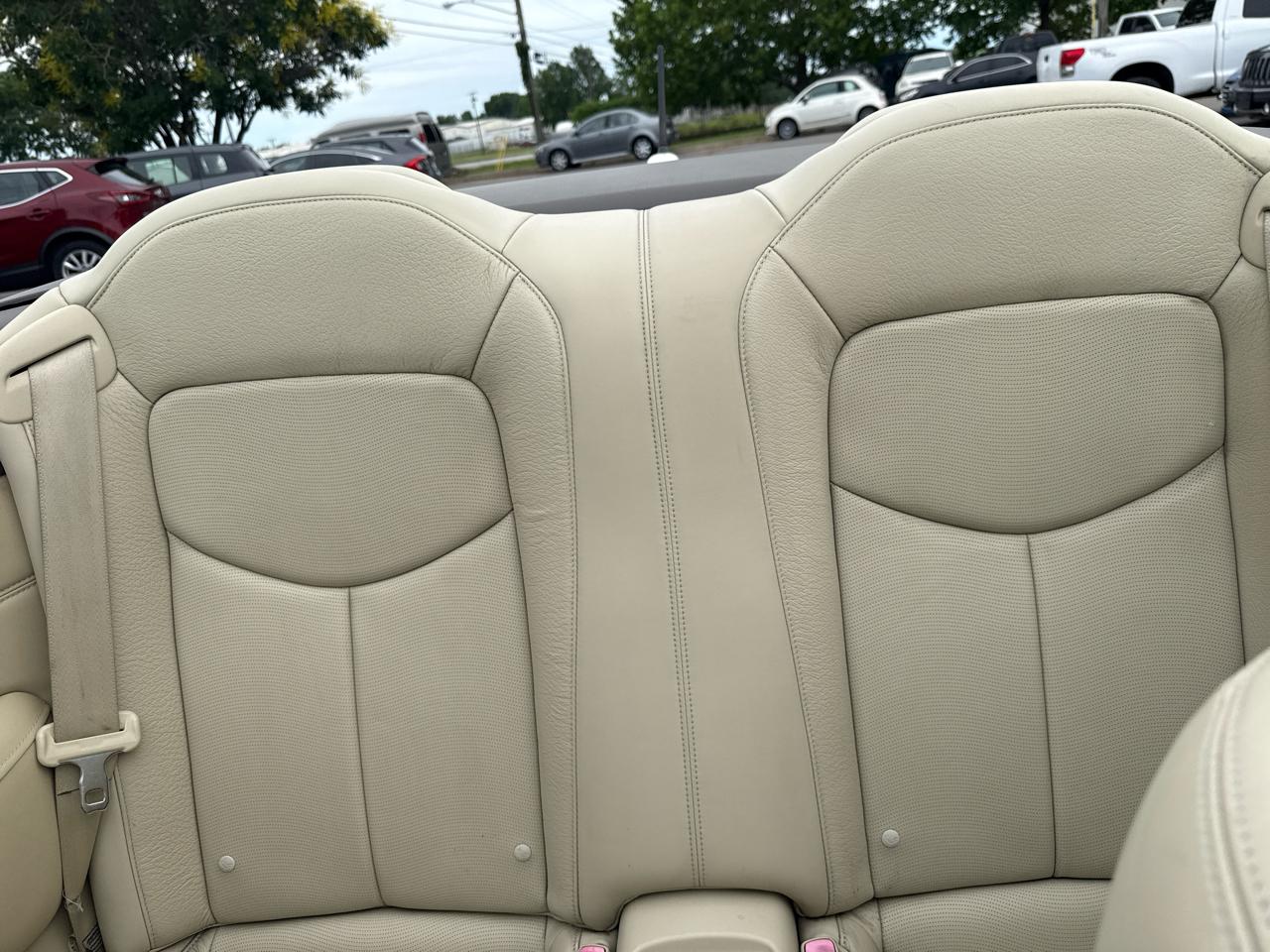 Infiniti G37 Convertible 2dr Base 2009