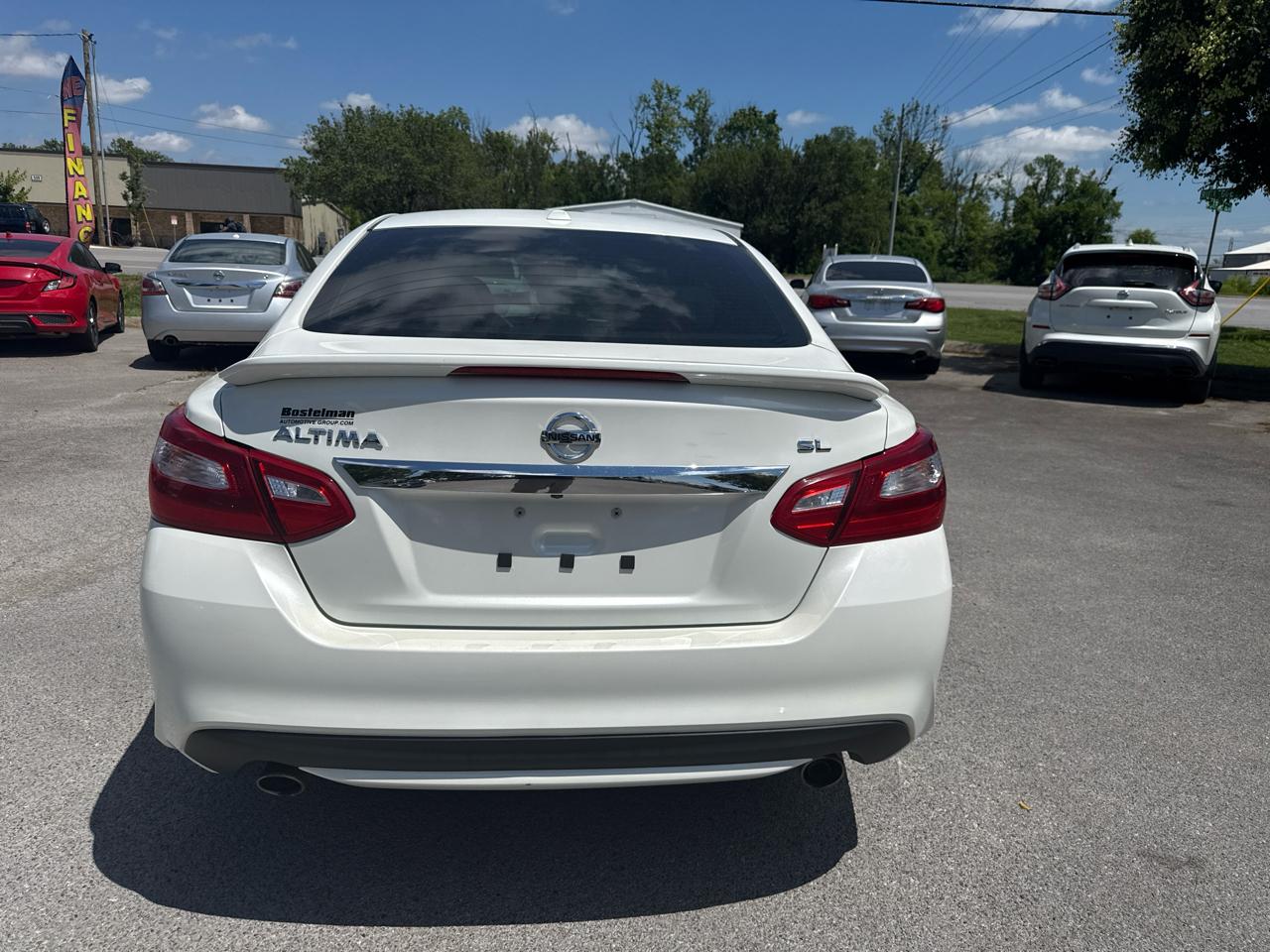 Nissan Altima 4dr Sdn I4 2.5 SL 2016