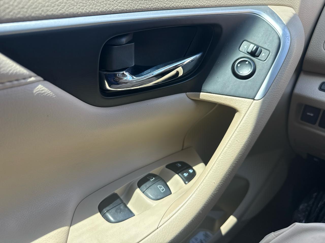 Nissan Altima 4dr Sdn I4 2.5 SL 2016