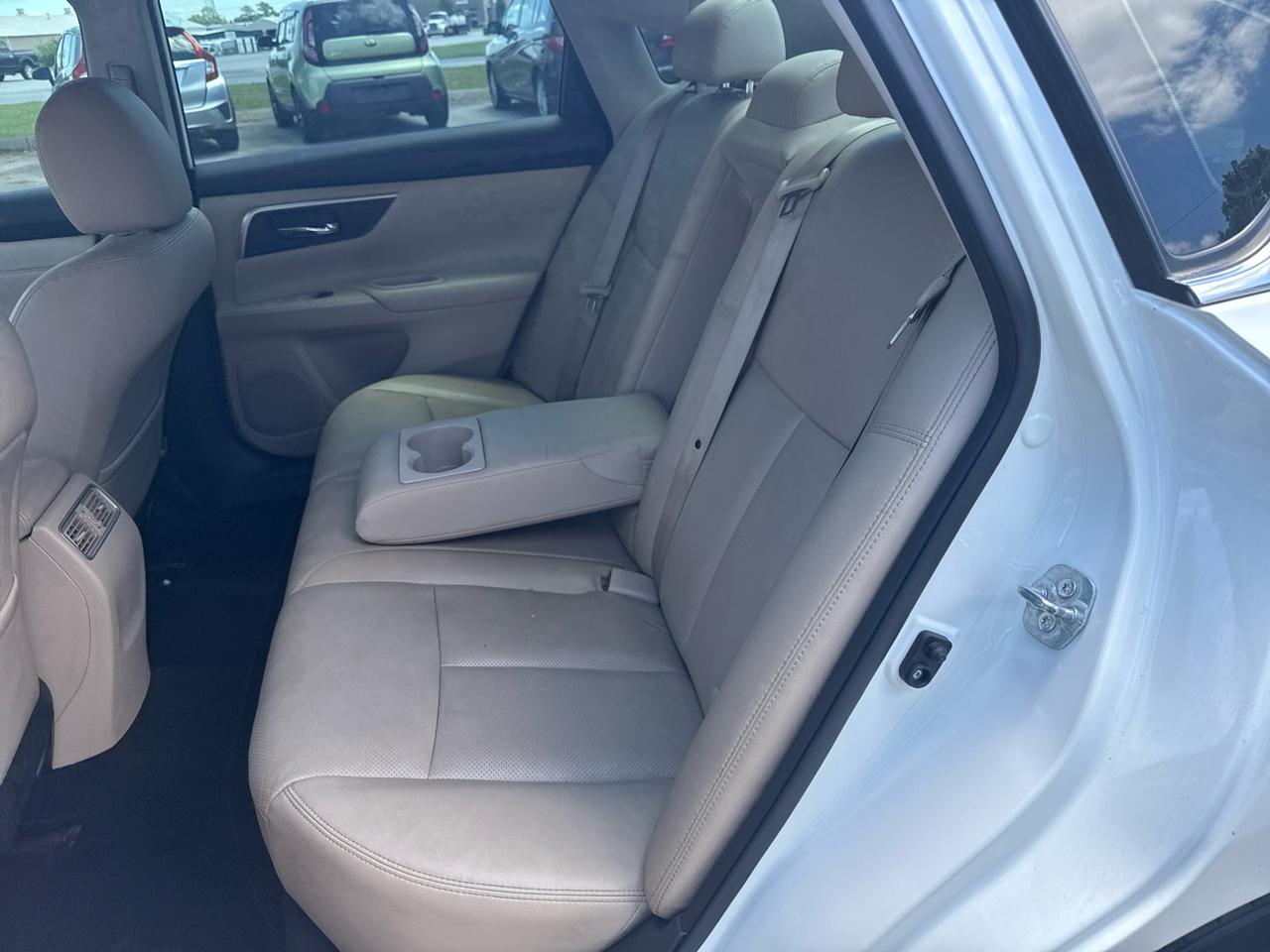 Nissan Altima 4dr Sdn I4 2.5 SL 2016