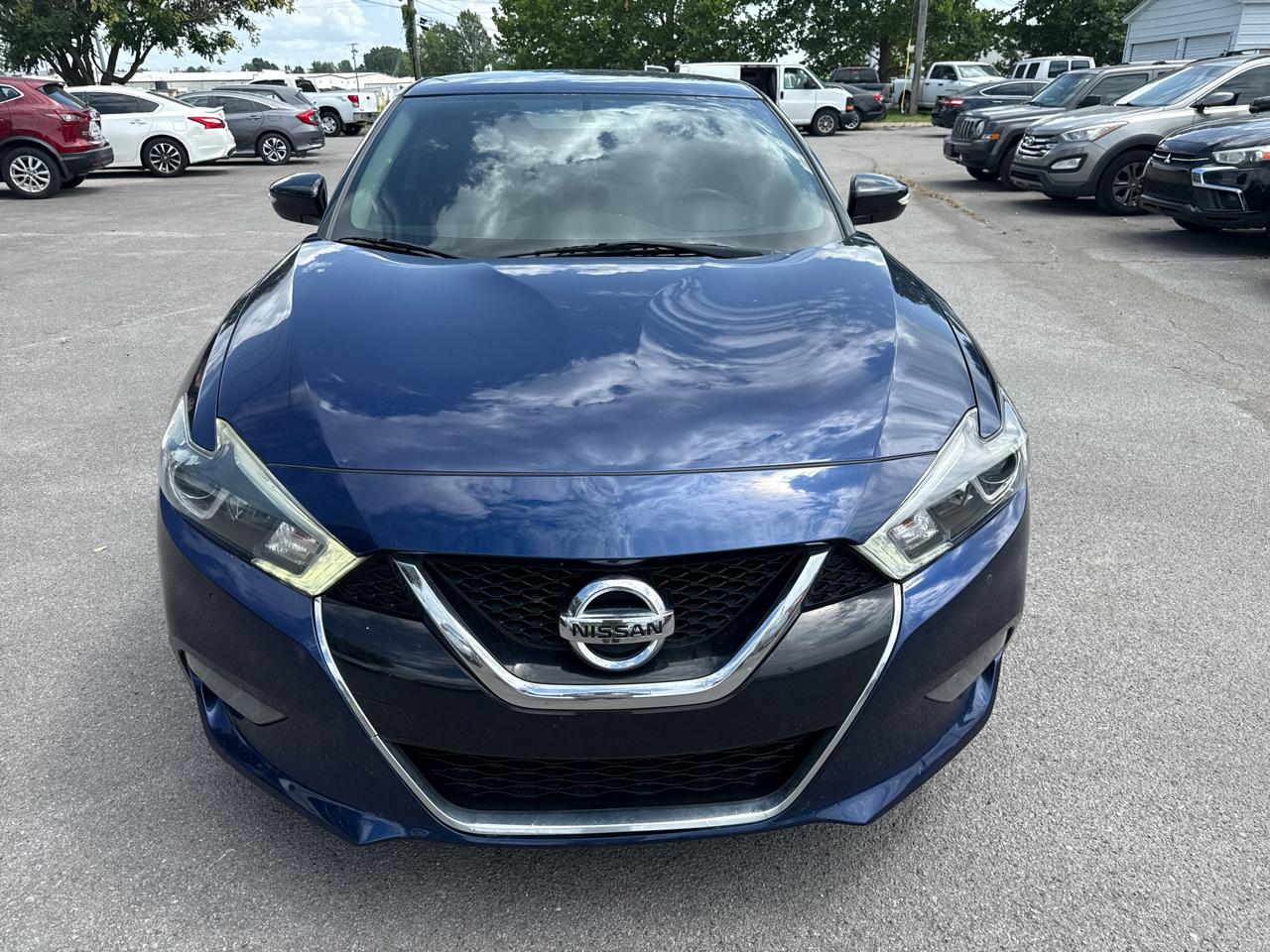 Nissan Maxima SV 3.5L 2018