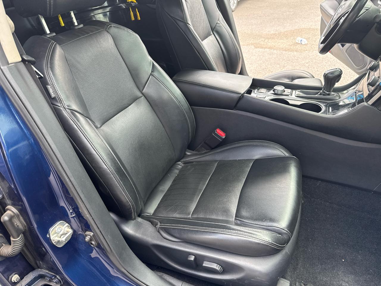 Nissan Maxima SV 3.5L 2018