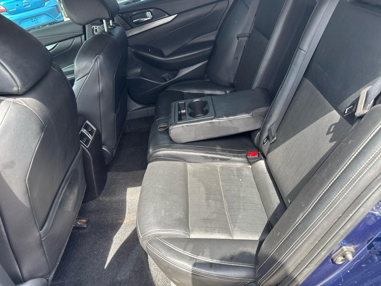 Nissan Maxima SV 3.5L 2018