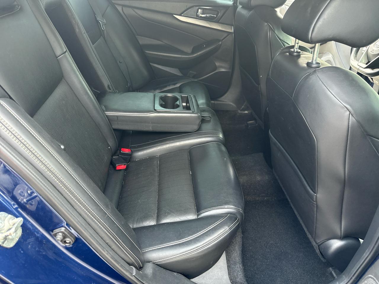 Nissan Maxima SV 3.5L 2018