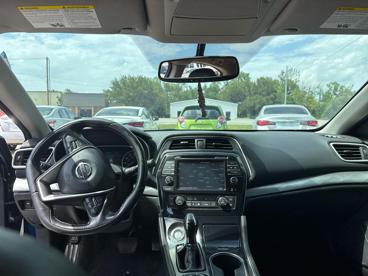 Nissan Maxima SV 3.5L 2018