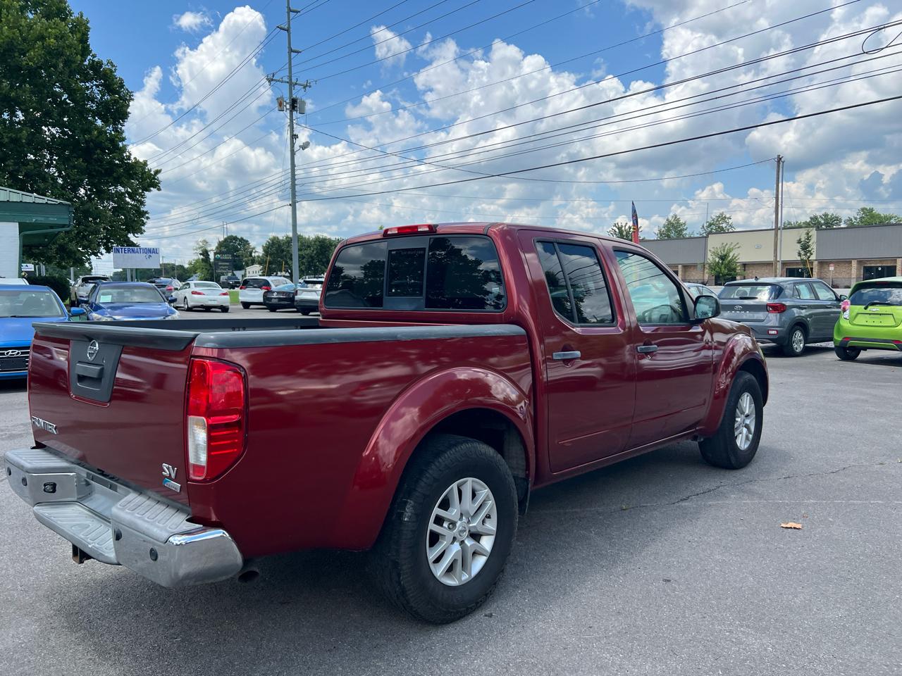 Nissan Frontier Crew Cab 4x2 SV V6 Auto 2017