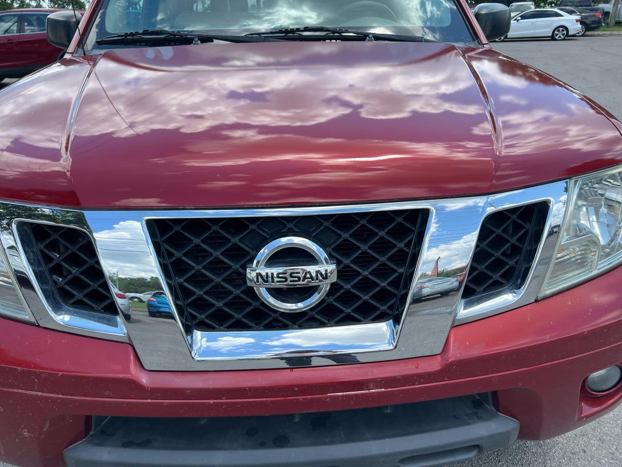 Nissan Frontier Crew Cab 4x2 SV V6 Auto 2017