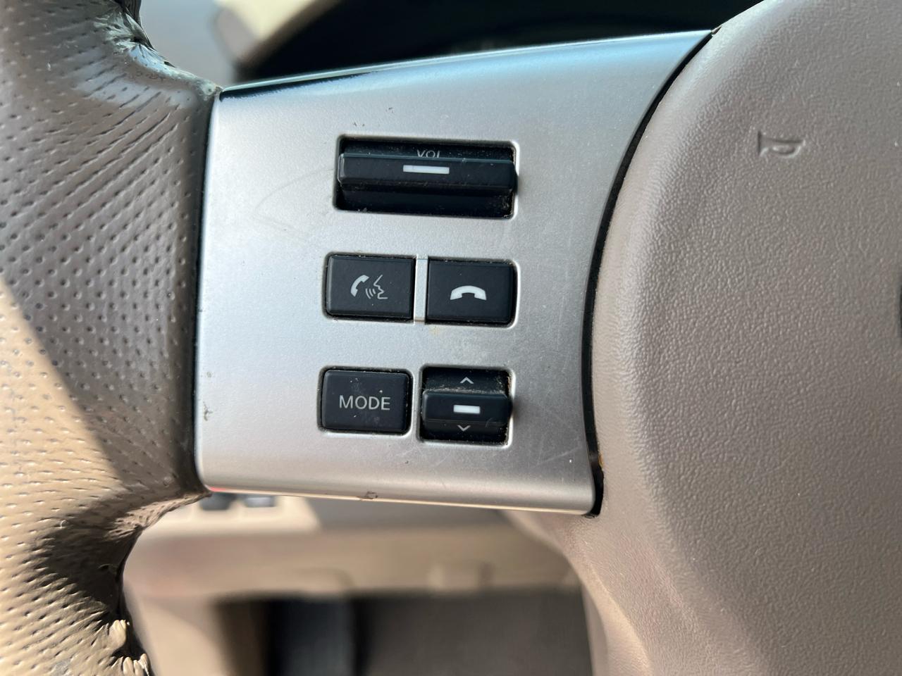 Nissan Frontier Crew Cab 4x2 SV V6 Auto 2017