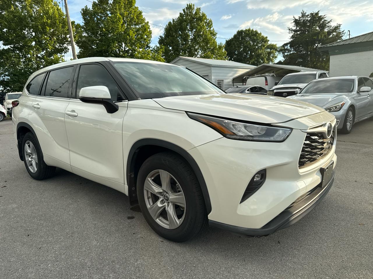 Toyota Highlander LE FWD (Natl) 2020