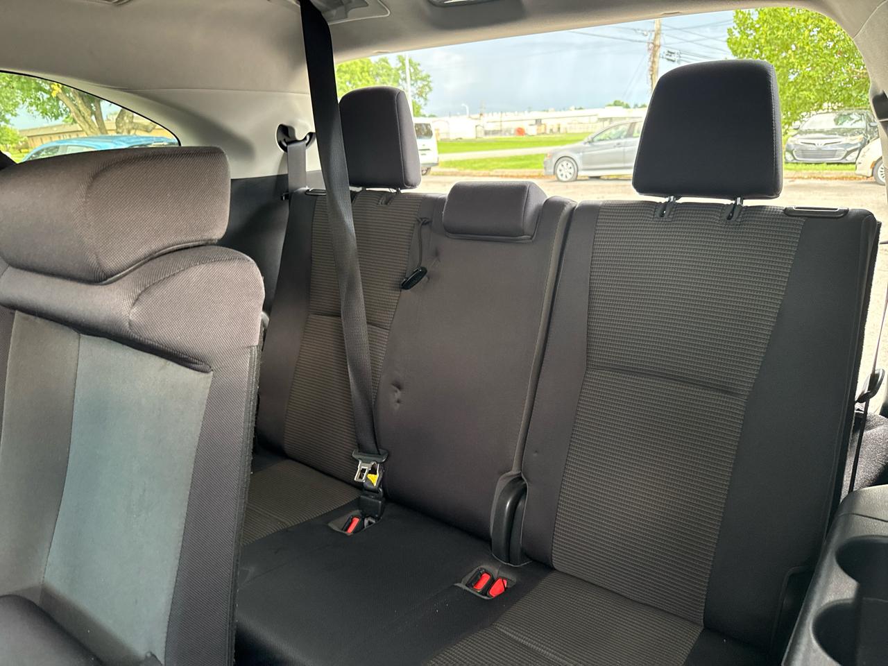 Toyota Highlander LE FWD (Natl) 2020