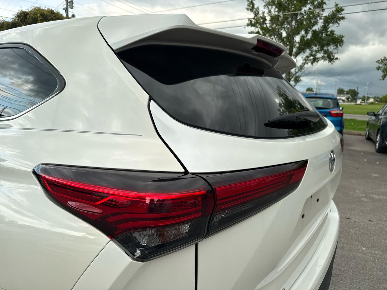 Toyota Highlander LE FWD (Natl) 2020