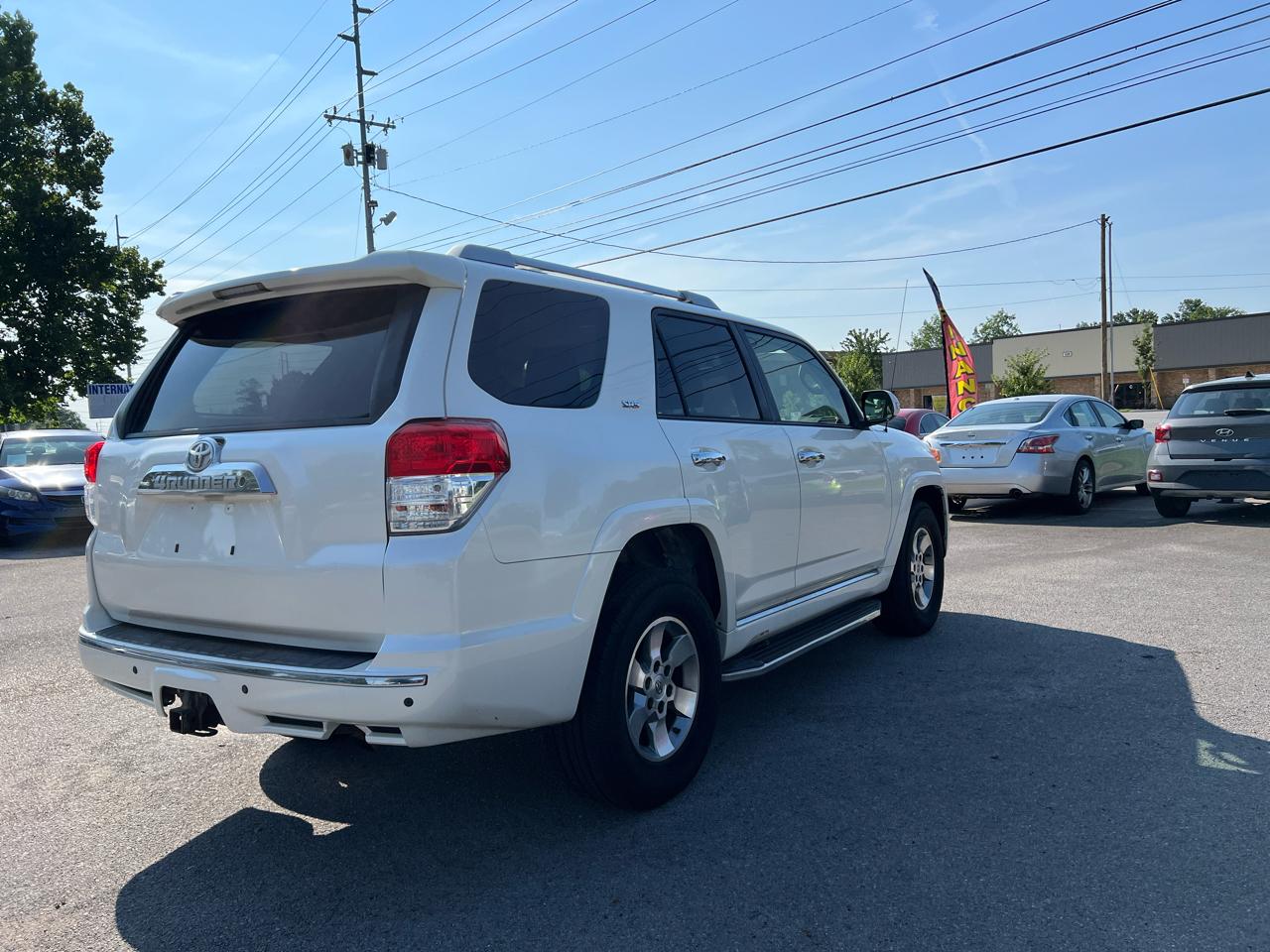 Toyota 4Runner RWD 4dr V6 Limited (Natl) 2013