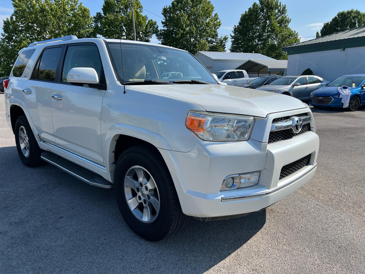 Toyota 4Runner RWD 4dr V6 Limited (Natl) 2013