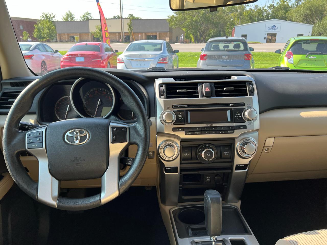 Toyota 4Runner RWD 4dr V6 Limited (Natl) 2013