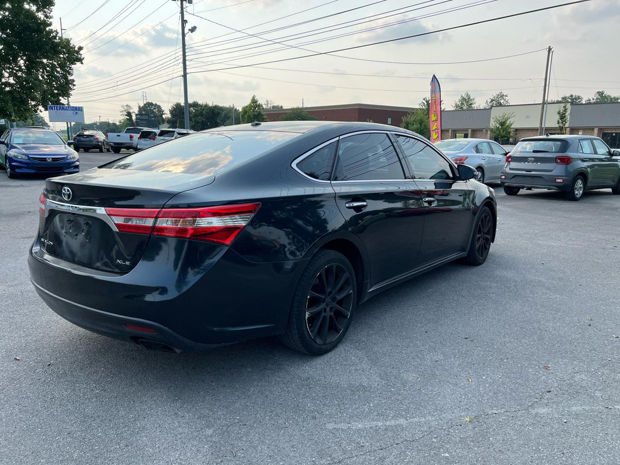Toyota Avalon 4dr Sdn XLE Touring (Natl) 2015