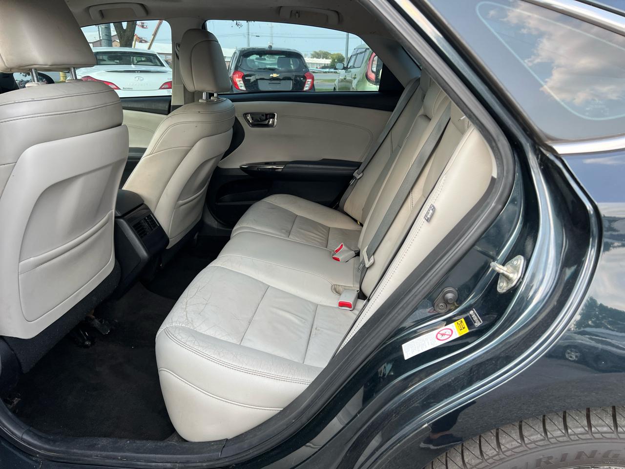 Toyota Avalon 4dr Sdn XLE Touring (Natl) 2015