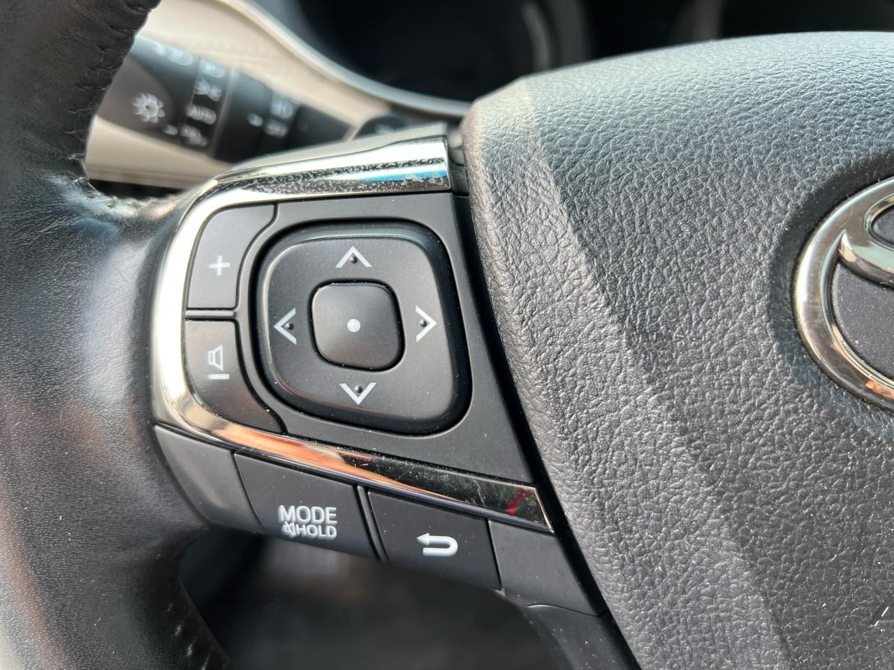 Toyota Avalon 4dr Sdn XLE Touring (Natl) 2015