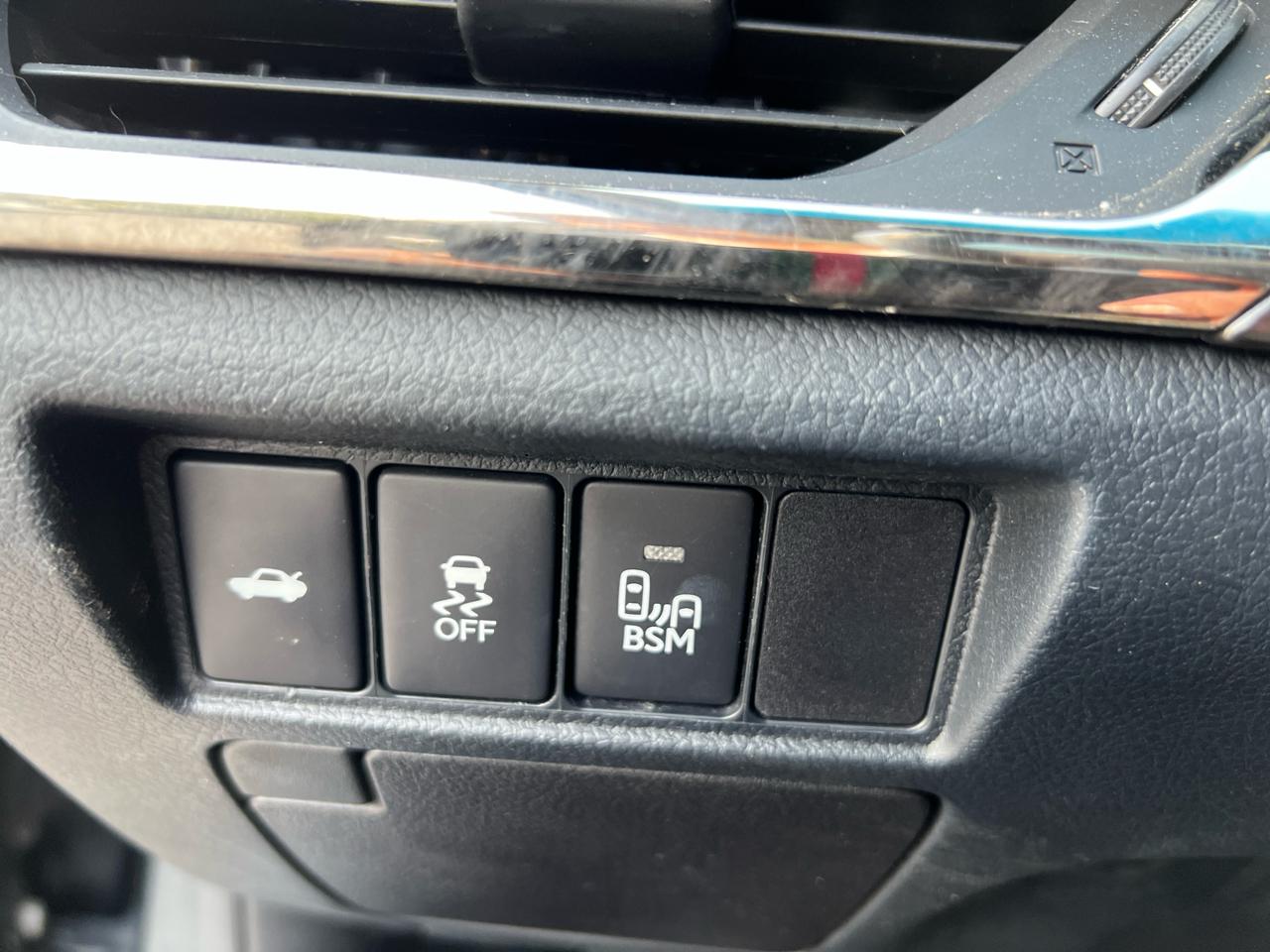 Toyota Avalon 4dr Sdn XLE Touring (Natl) 2015