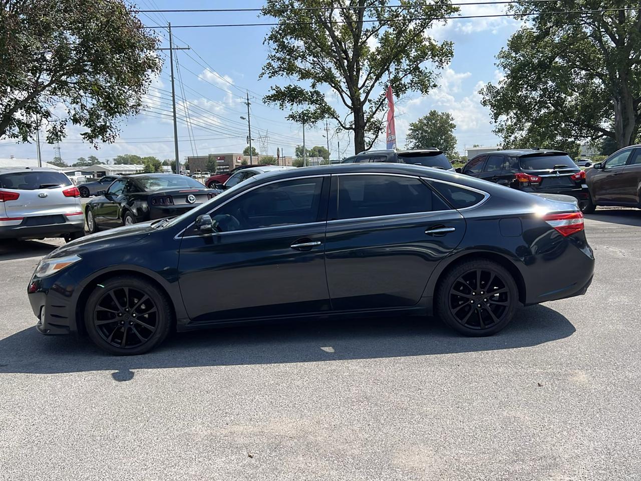 Toyota Avalon 4dr Sdn XLE Touring (Natl) 2015