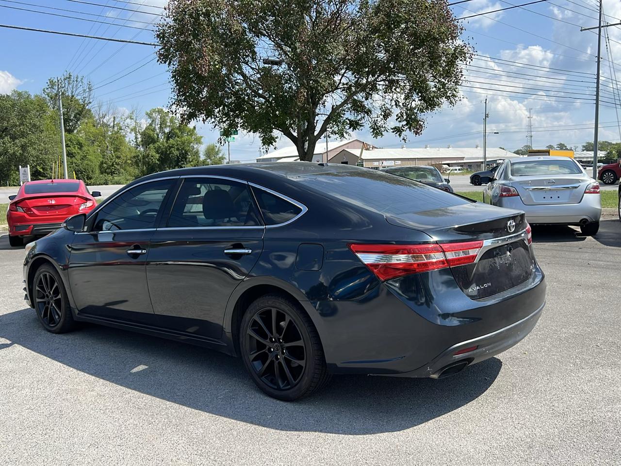 Toyota Avalon 4dr Sdn XLE Touring (Natl) 2015