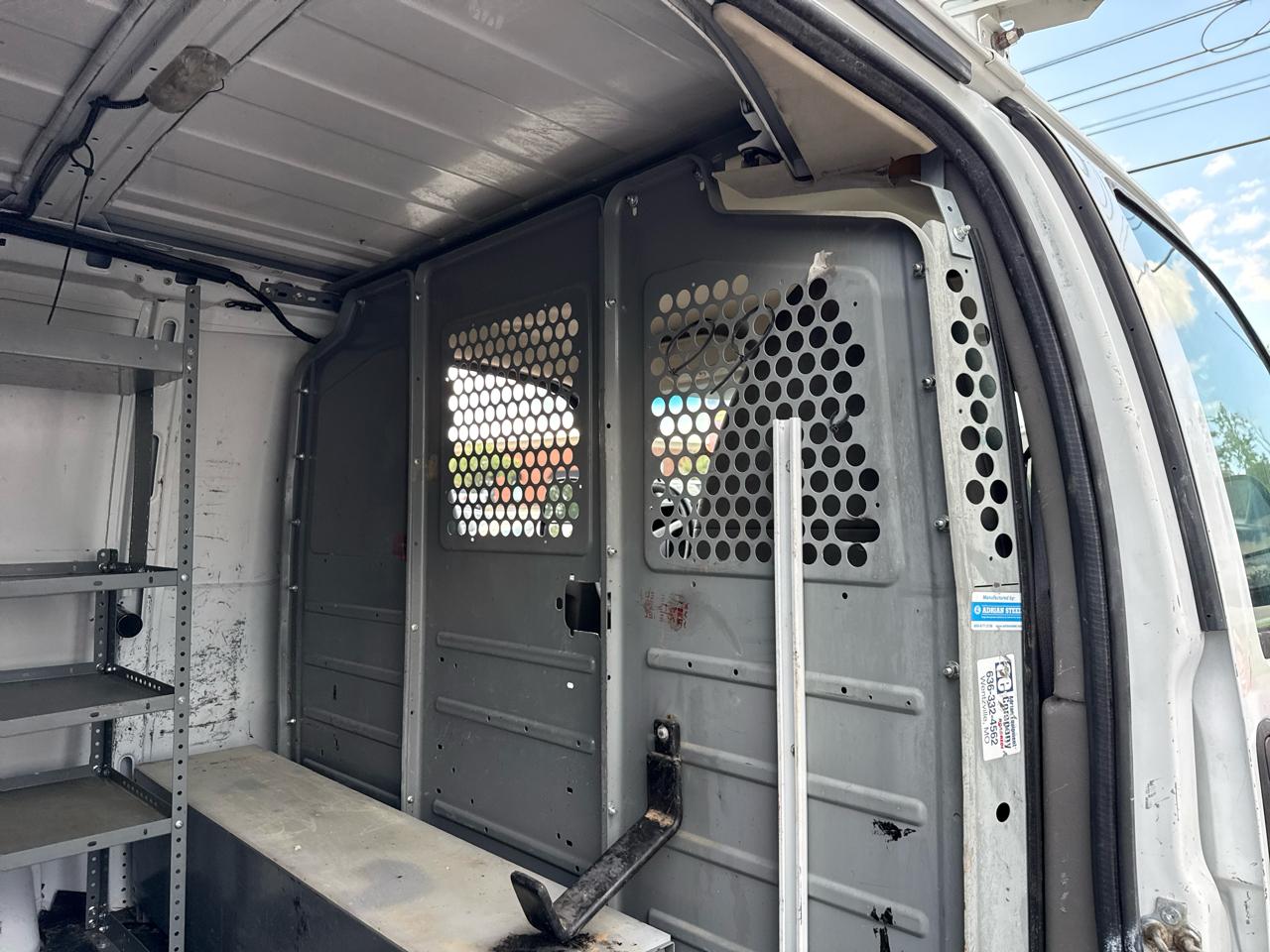 Chevrolet Express Cargo Van RWD 2500 135" 2012