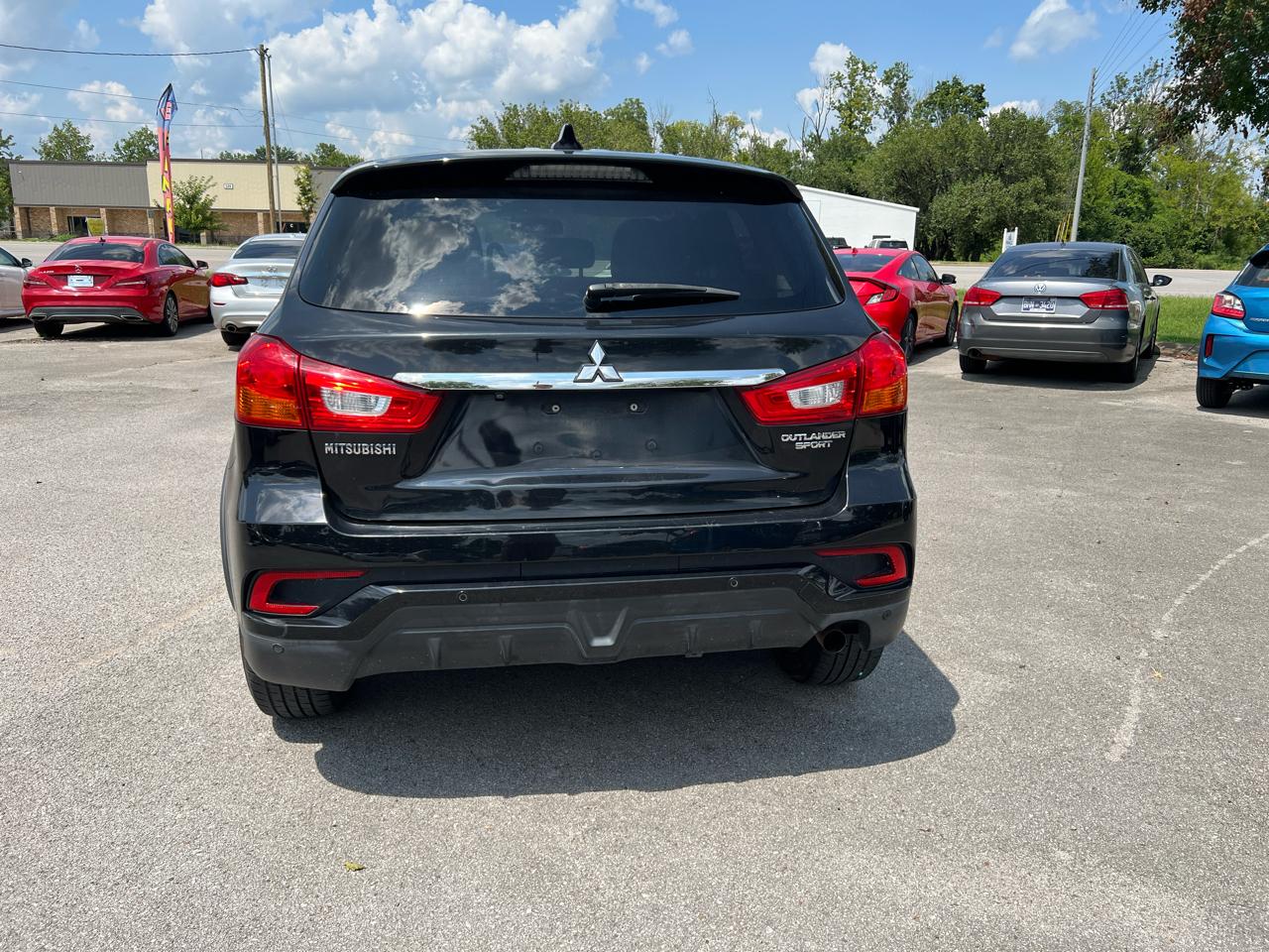 Mitsubishi Outlander Sport ES 2.0 CVT 2019