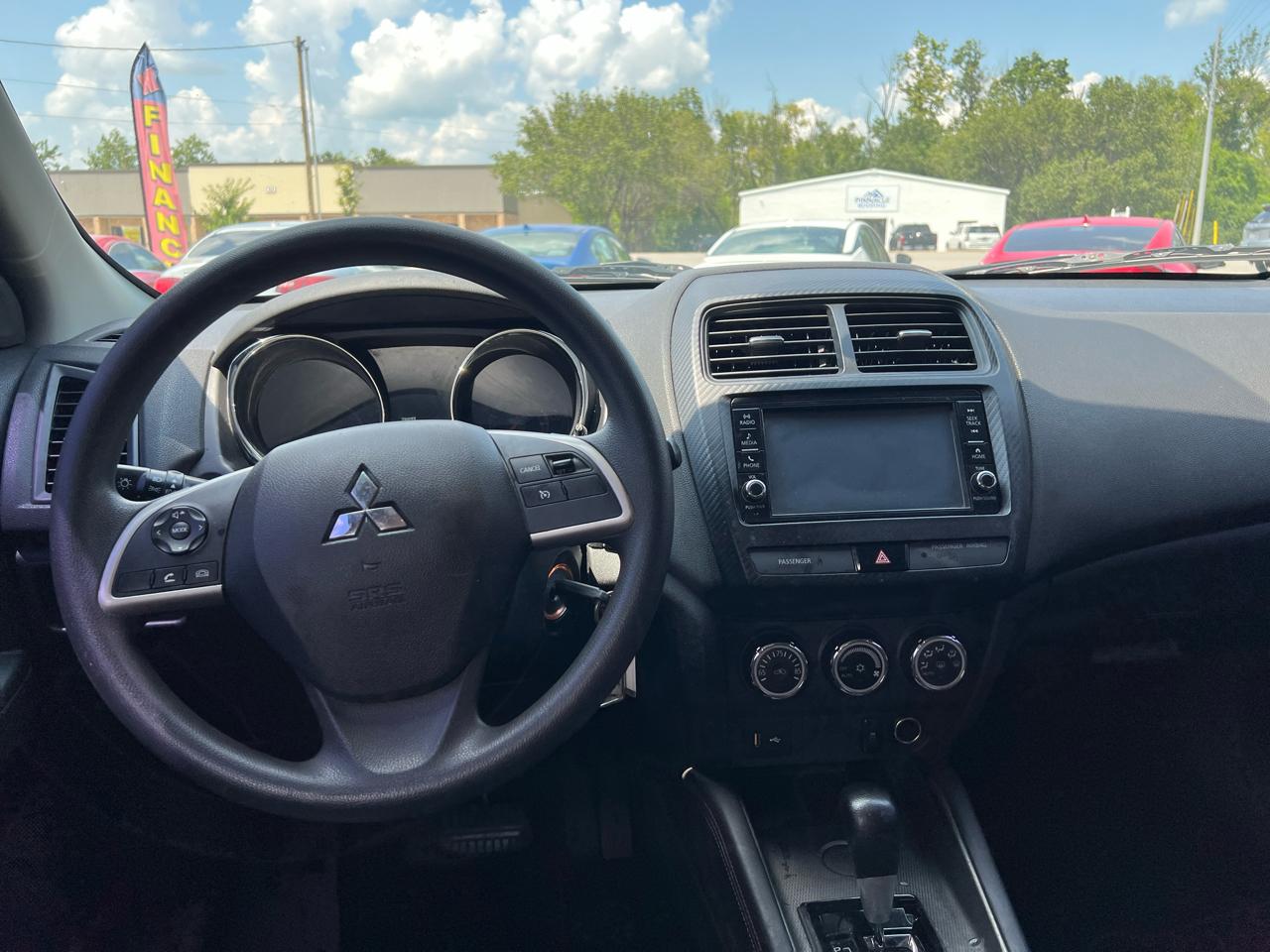 Mitsubishi Outlander Sport ES 2.0 CVT 2019