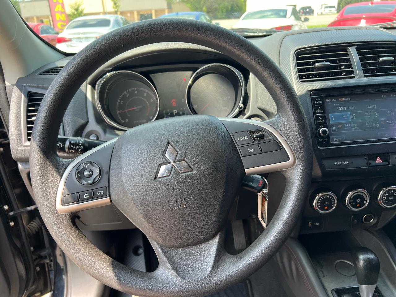 Mitsubishi Outlander Sport ES 2.0 CVT 2019