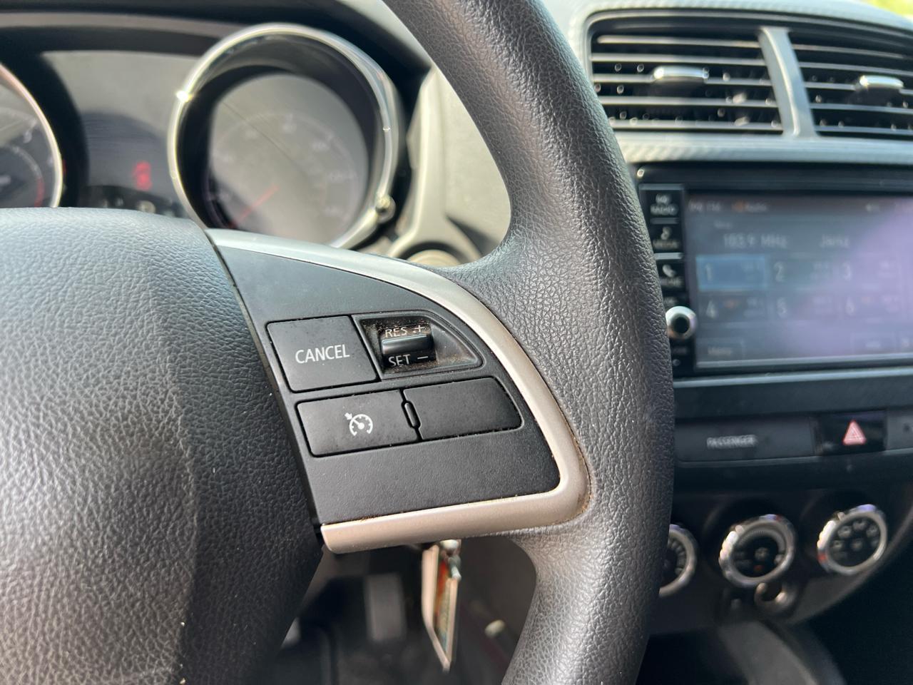 Mitsubishi Outlander Sport ES 2.0 CVT 2019