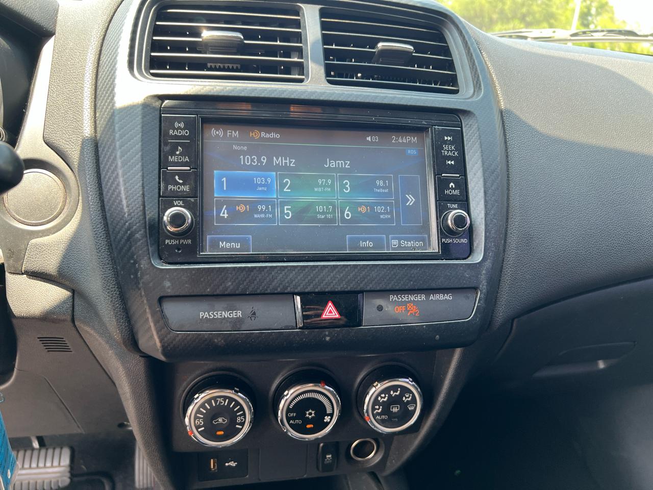 Mitsubishi Outlander Sport ES 2.0 CVT 2019