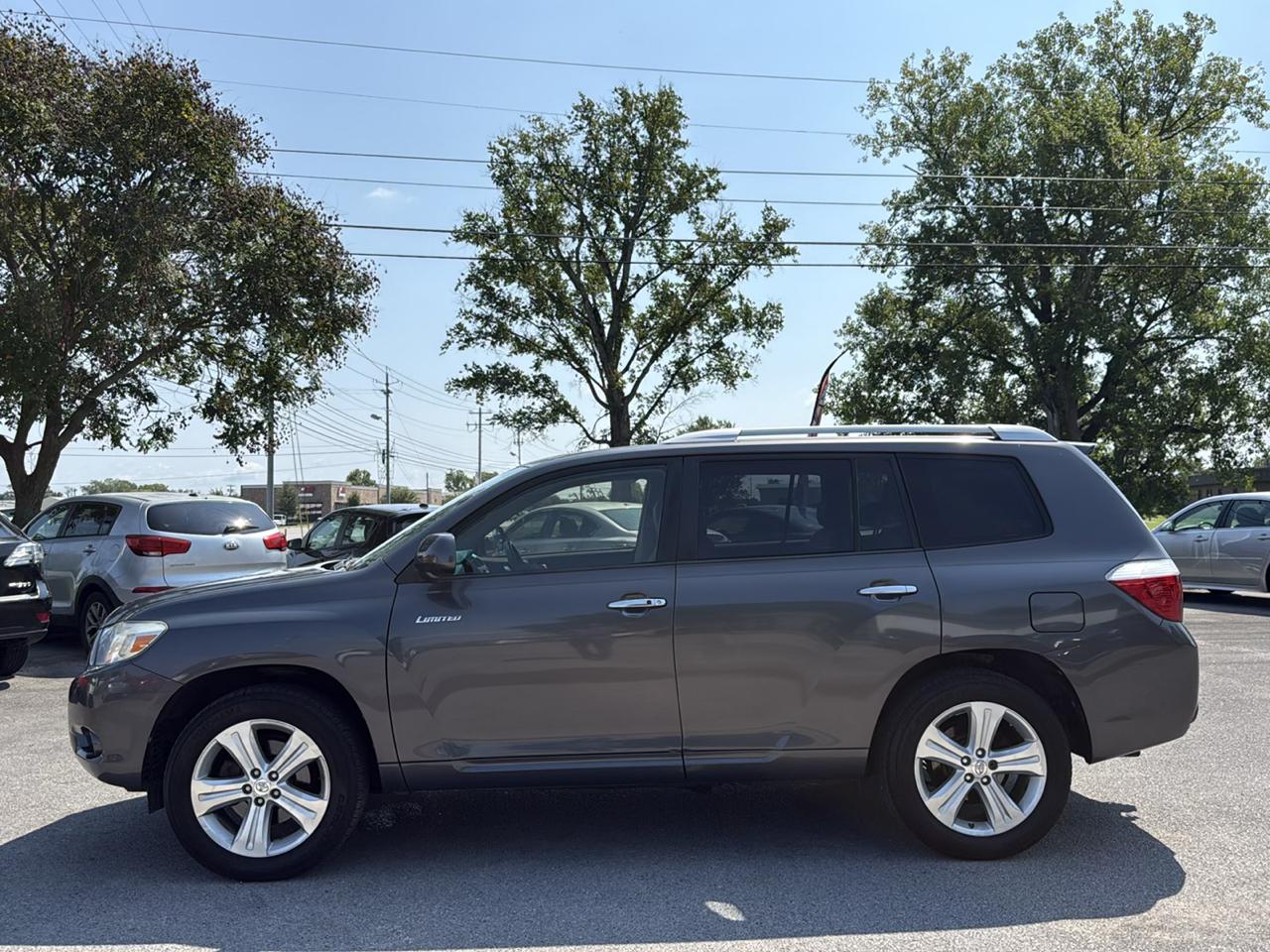 Toyota Highlander 4WD 4dr V6 Limited (Natl) 2010