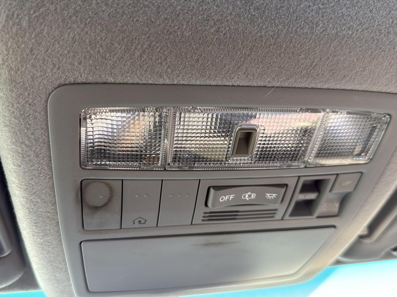 Toyota Highlander 4WD 4dr V6 Limited (Natl) 2010