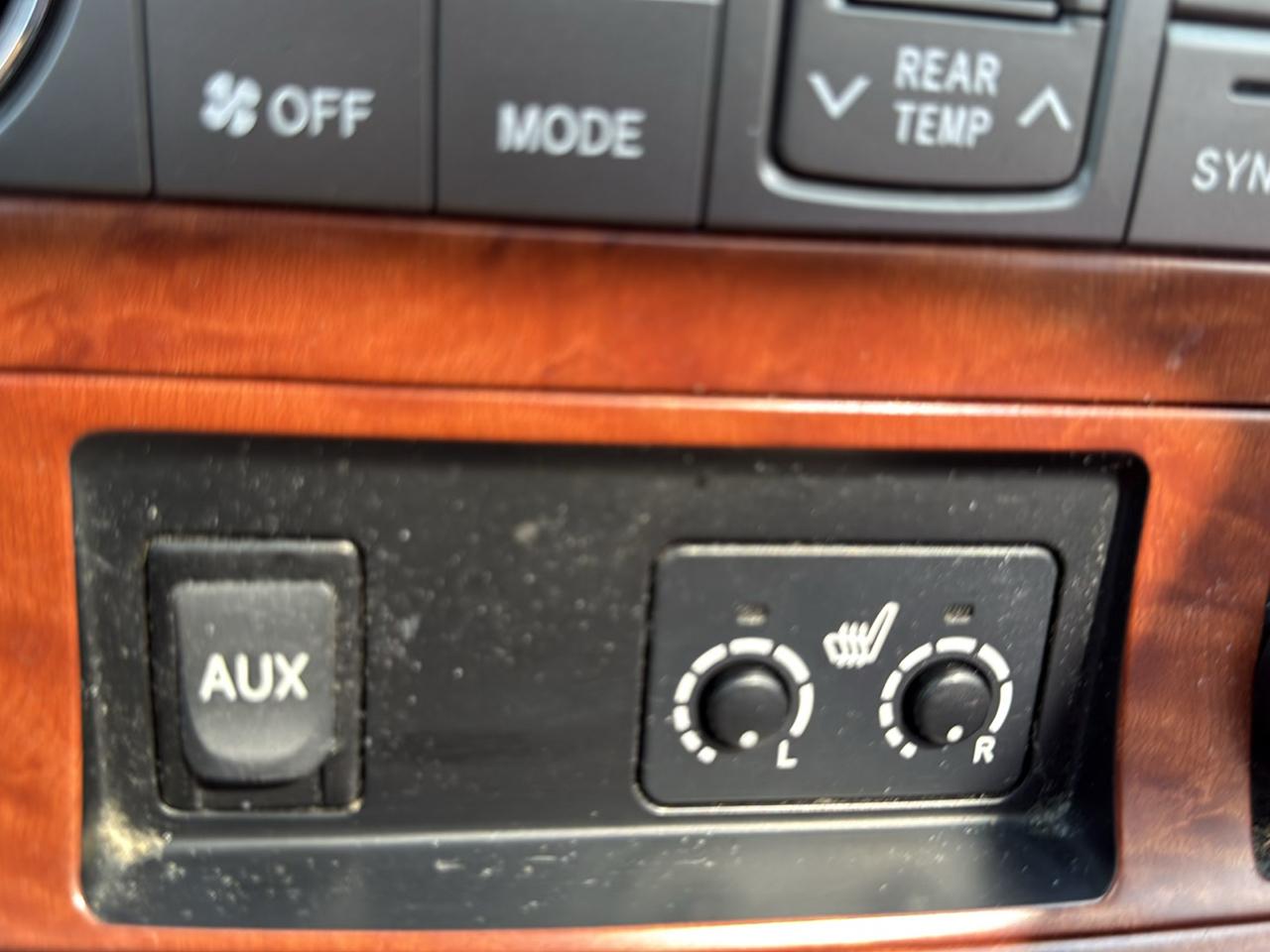 Toyota Highlander 4WD 4dr V6 Limited (Natl) 2010
