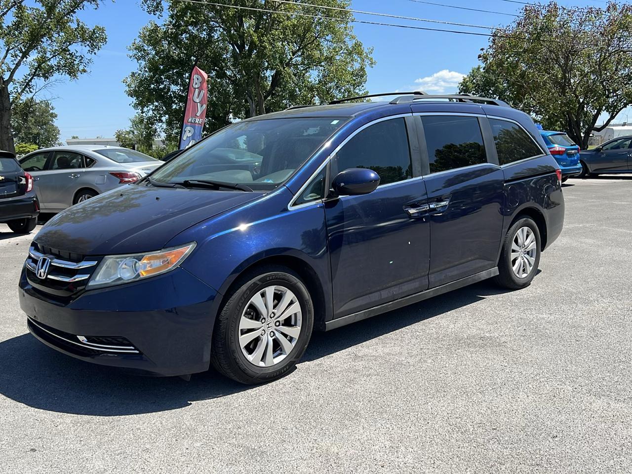 Honda Odyssey photo 2