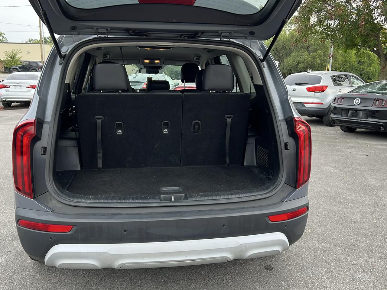 Kia Telluride LX FWD 2020