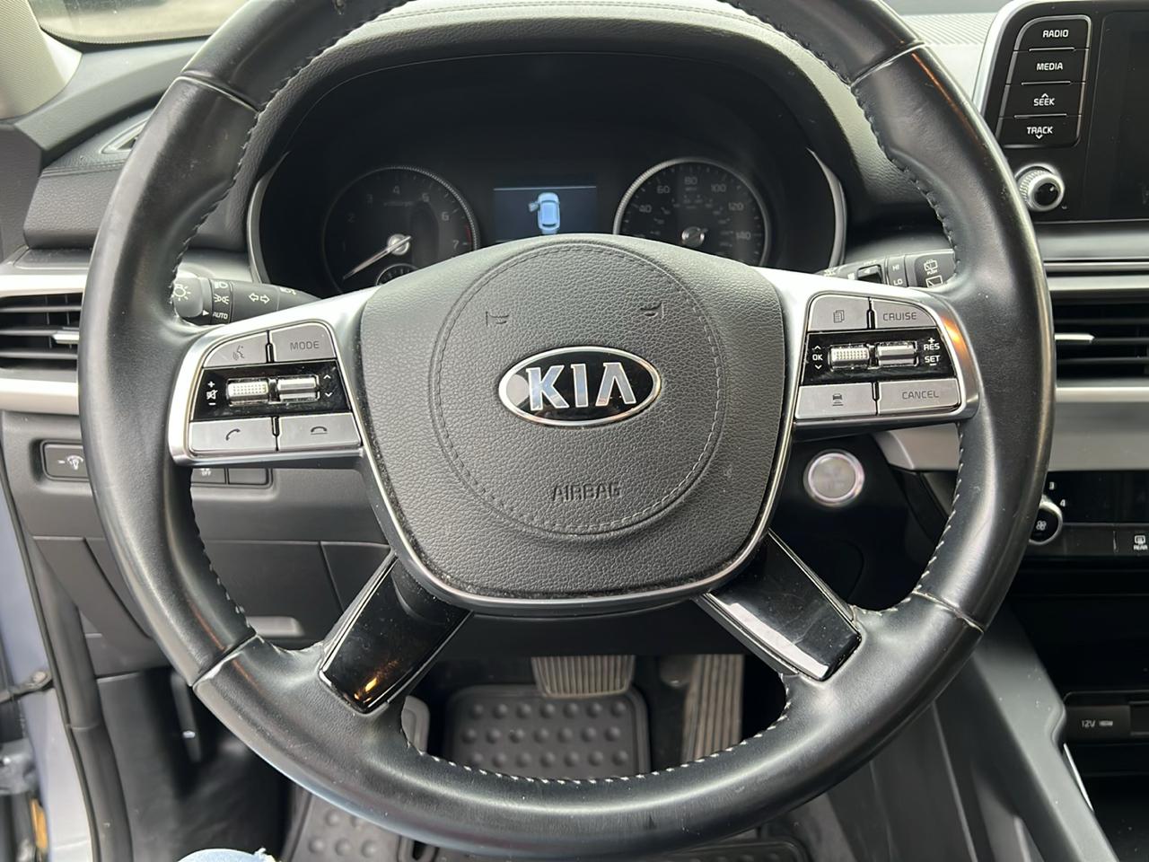Kia Telluride LX FWD 2020