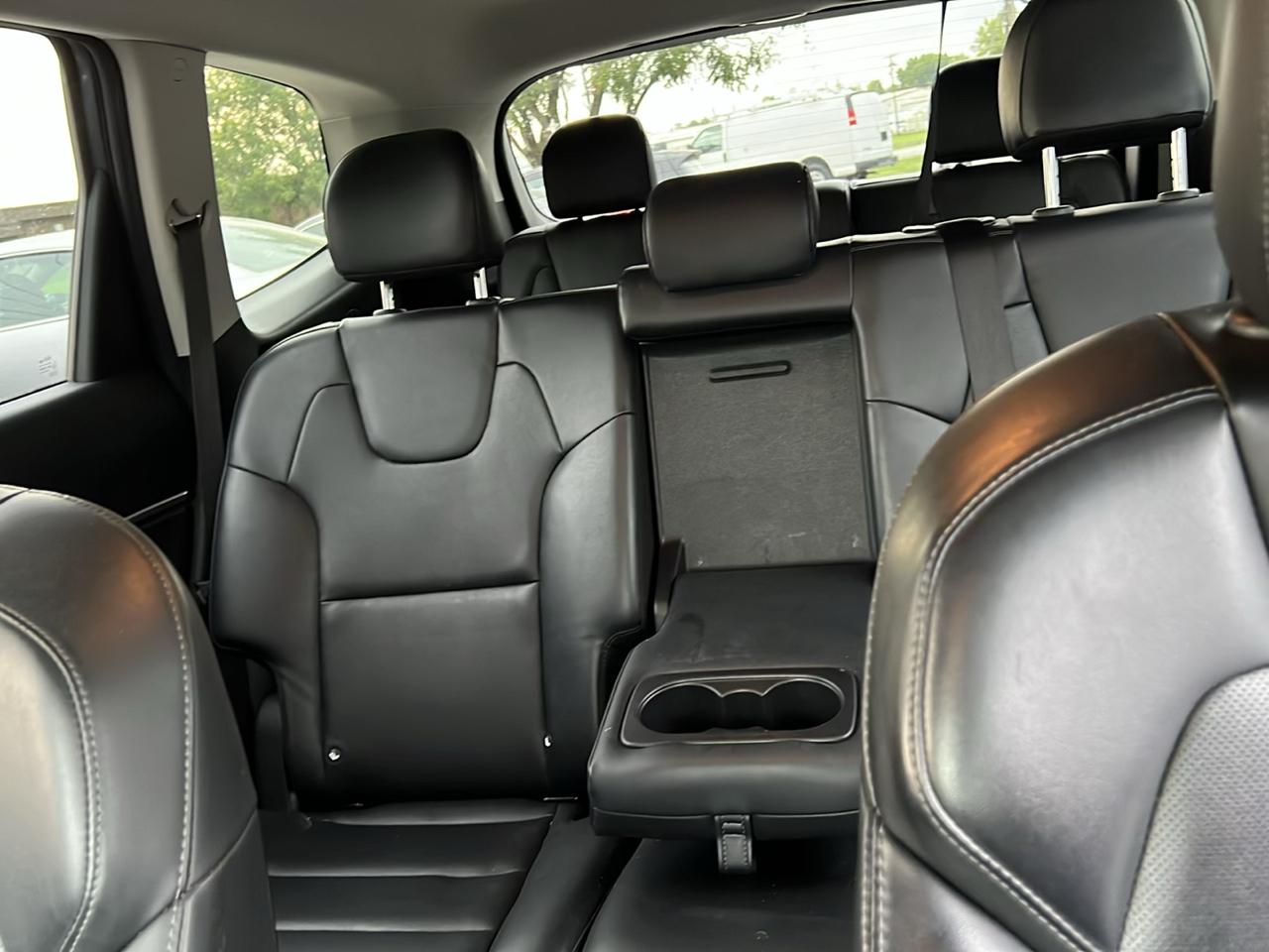 Kia Telluride LX FWD 2020