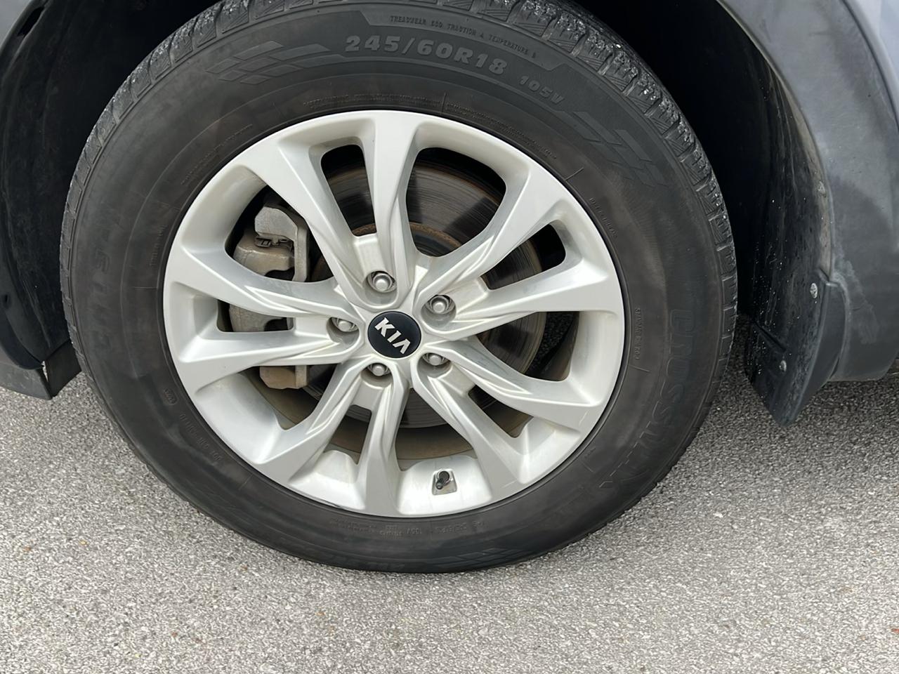 Kia Telluride LX FWD 2020