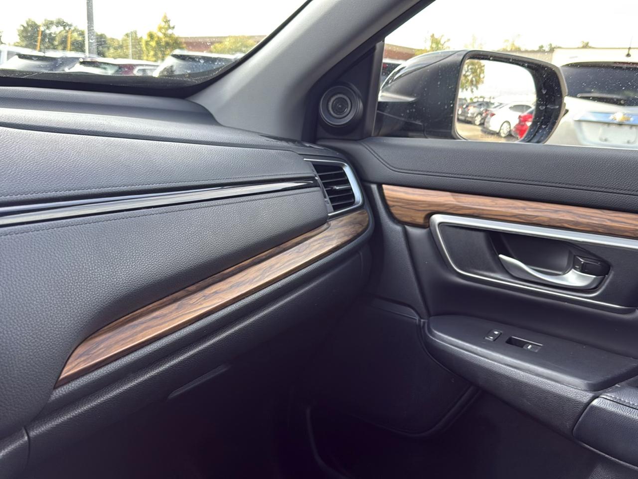 Honda CR-V Touring 2WD 2018