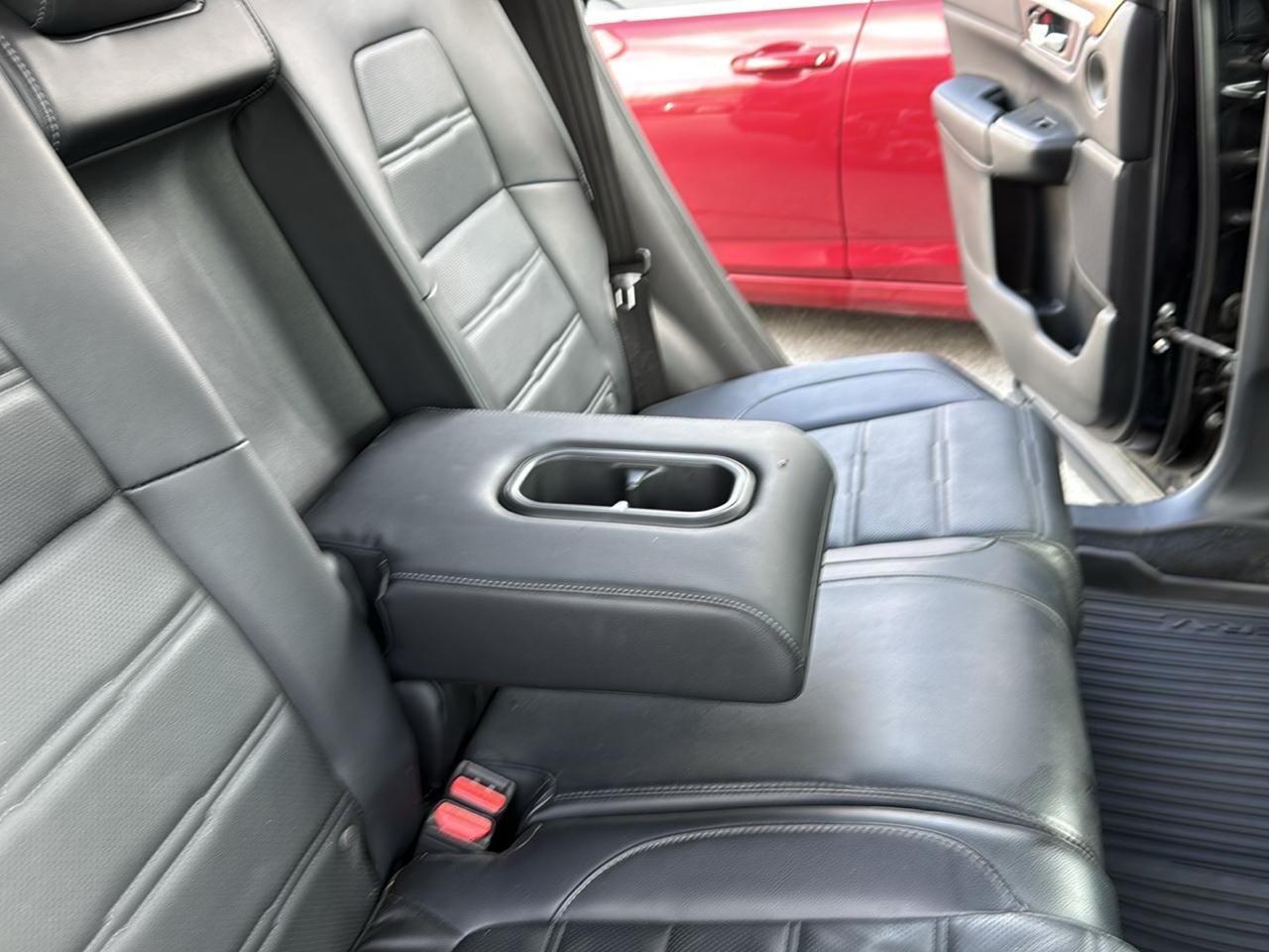 Honda CR-V Touring 2WD 2018