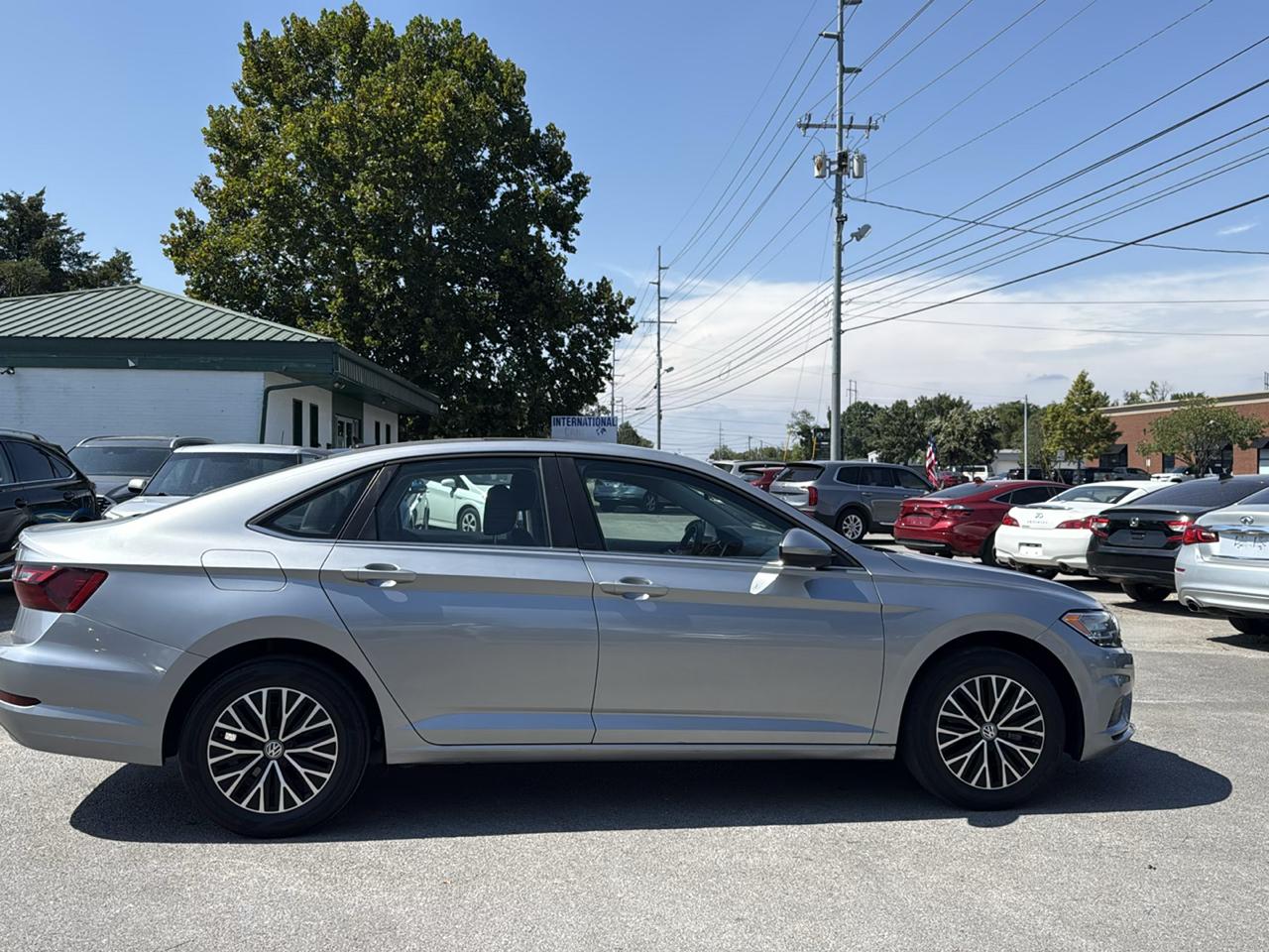 Volkswagen Jetta R-Line Auto 2021