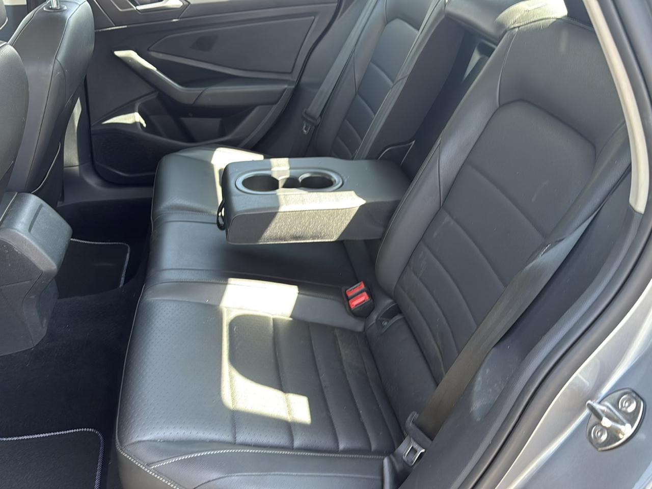 Volkswagen Jetta R-Line Auto 2021