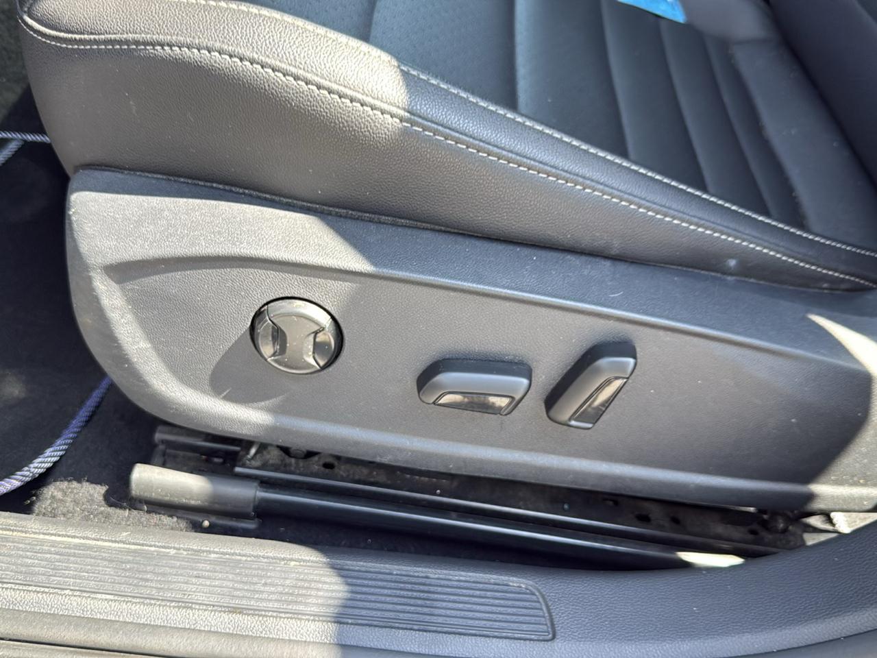 Volkswagen Jetta R-Line Auto 2021