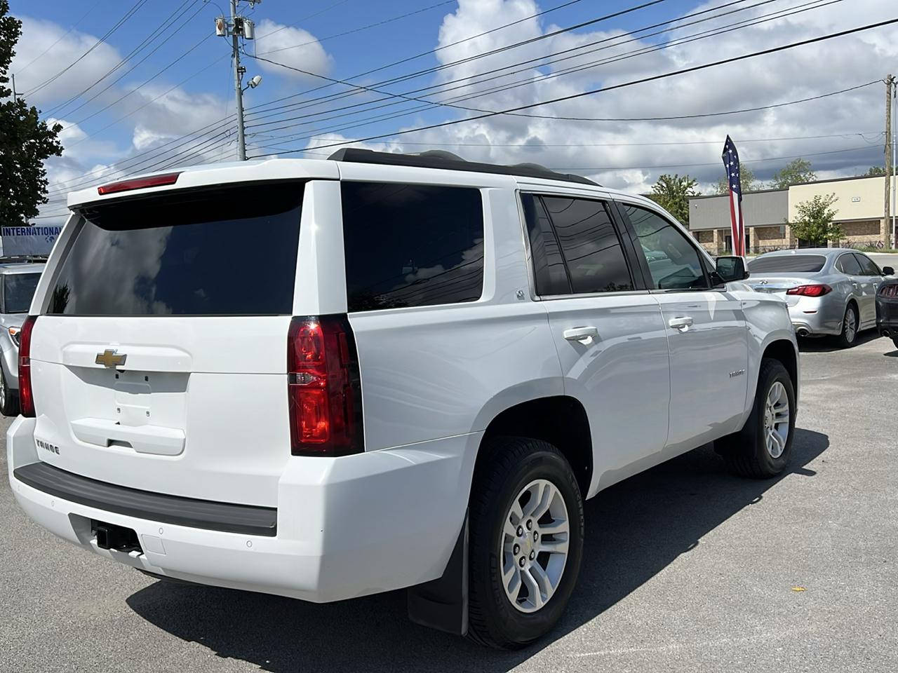 Chevrolet Tahoe 4WD 4dr LT 2015