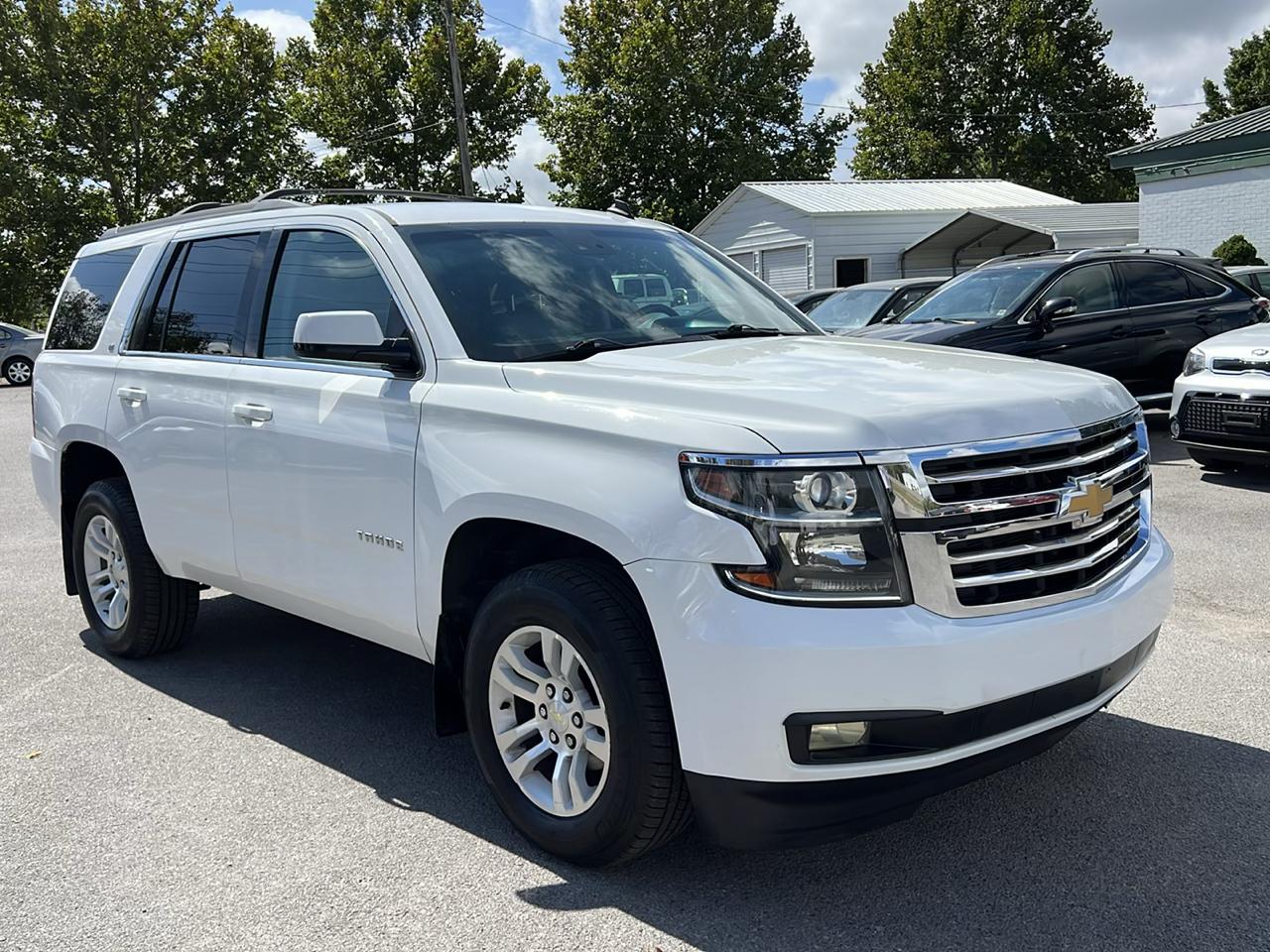 Chevrolet Tahoe 4WD 4dr LT 2015