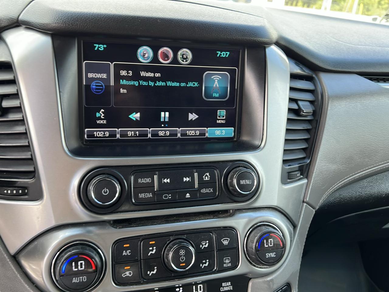 Chevrolet Tahoe 4WD 4dr LT 2015