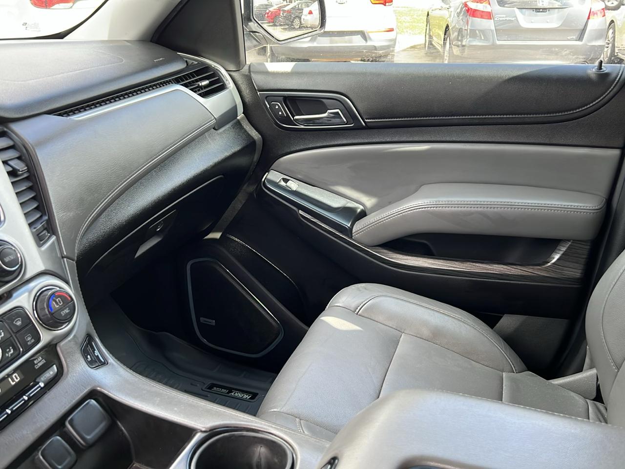 Chevrolet Tahoe 4WD 4dr LT 2015