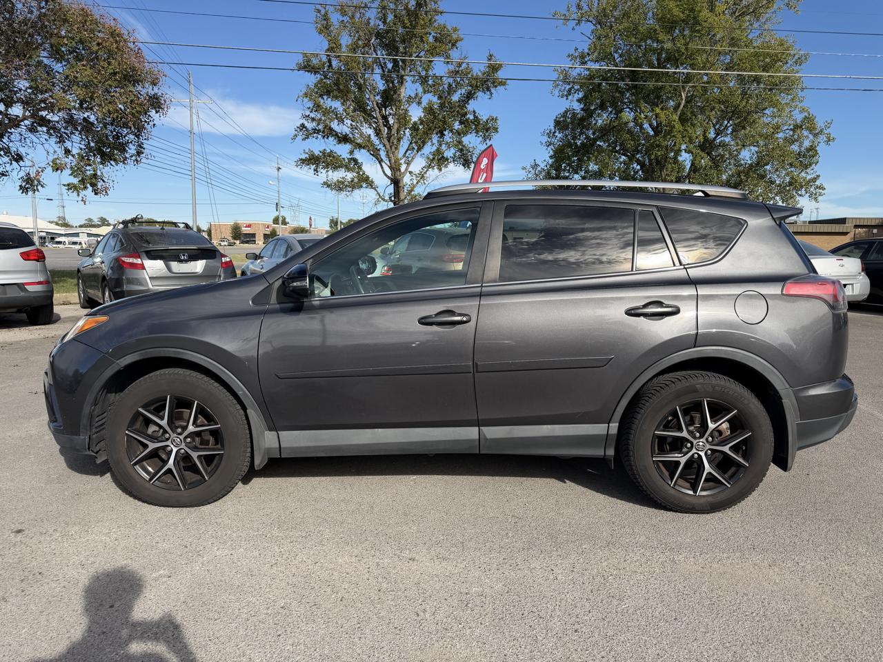 Toyota RAV4 photo 4